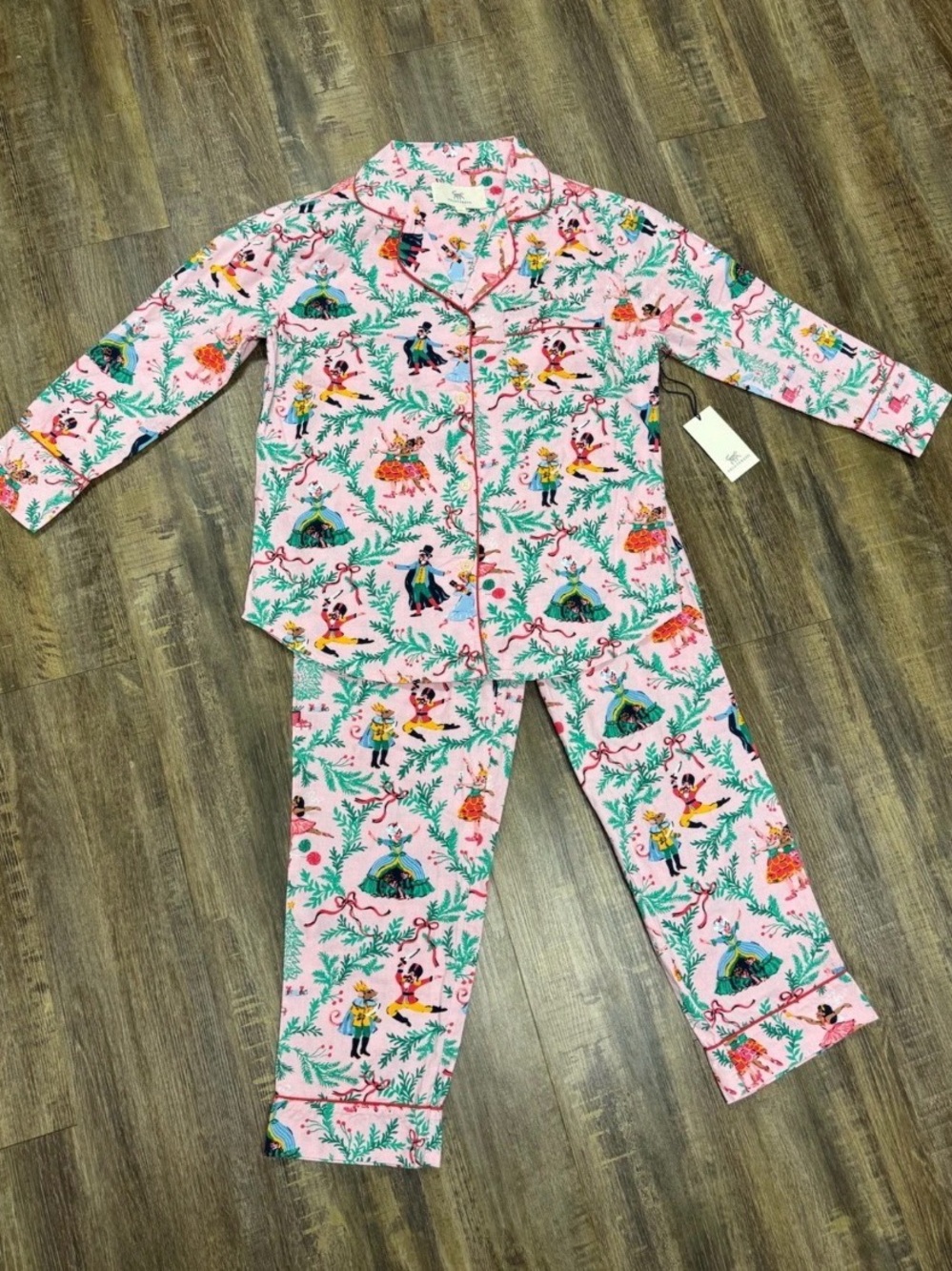 Printfresh 100% cotton Nutcracker Dreams Long Sleeve Pajama Set Top & Bottom - Picture 2 of 16